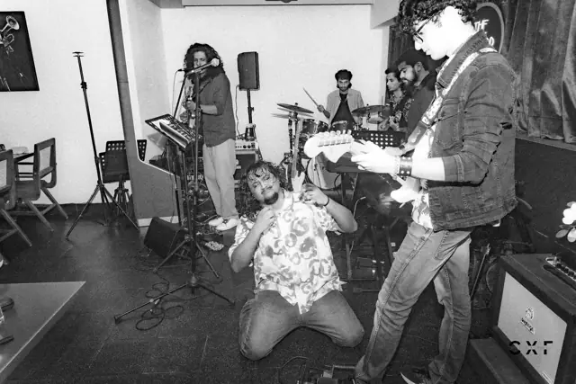 The Kemosabes live at The Bluebop Cafe, Mumbai